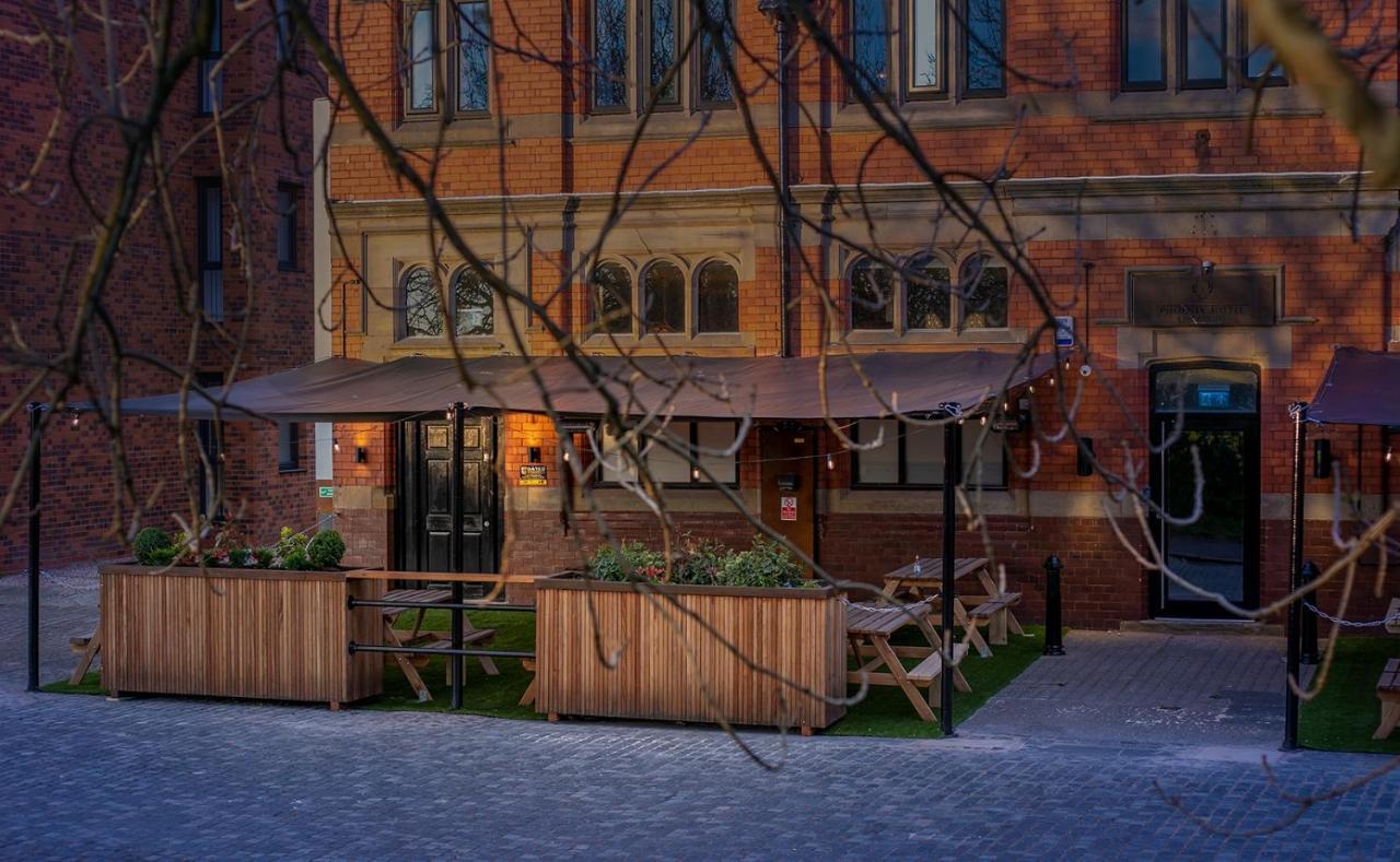 Phoenix Hotel 4*